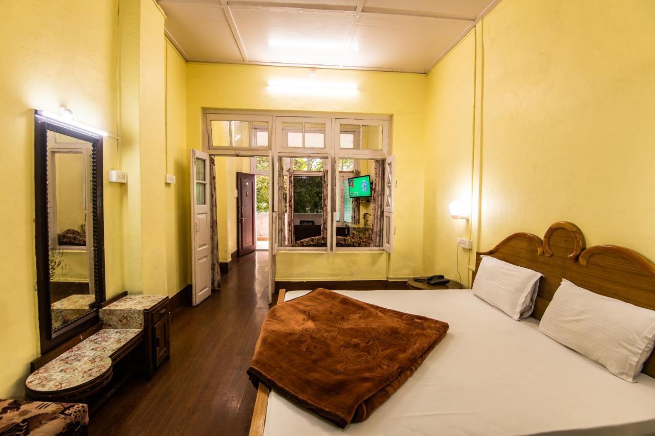 India Hotel - Lake View - Mall Road Nainital Exterior photo
